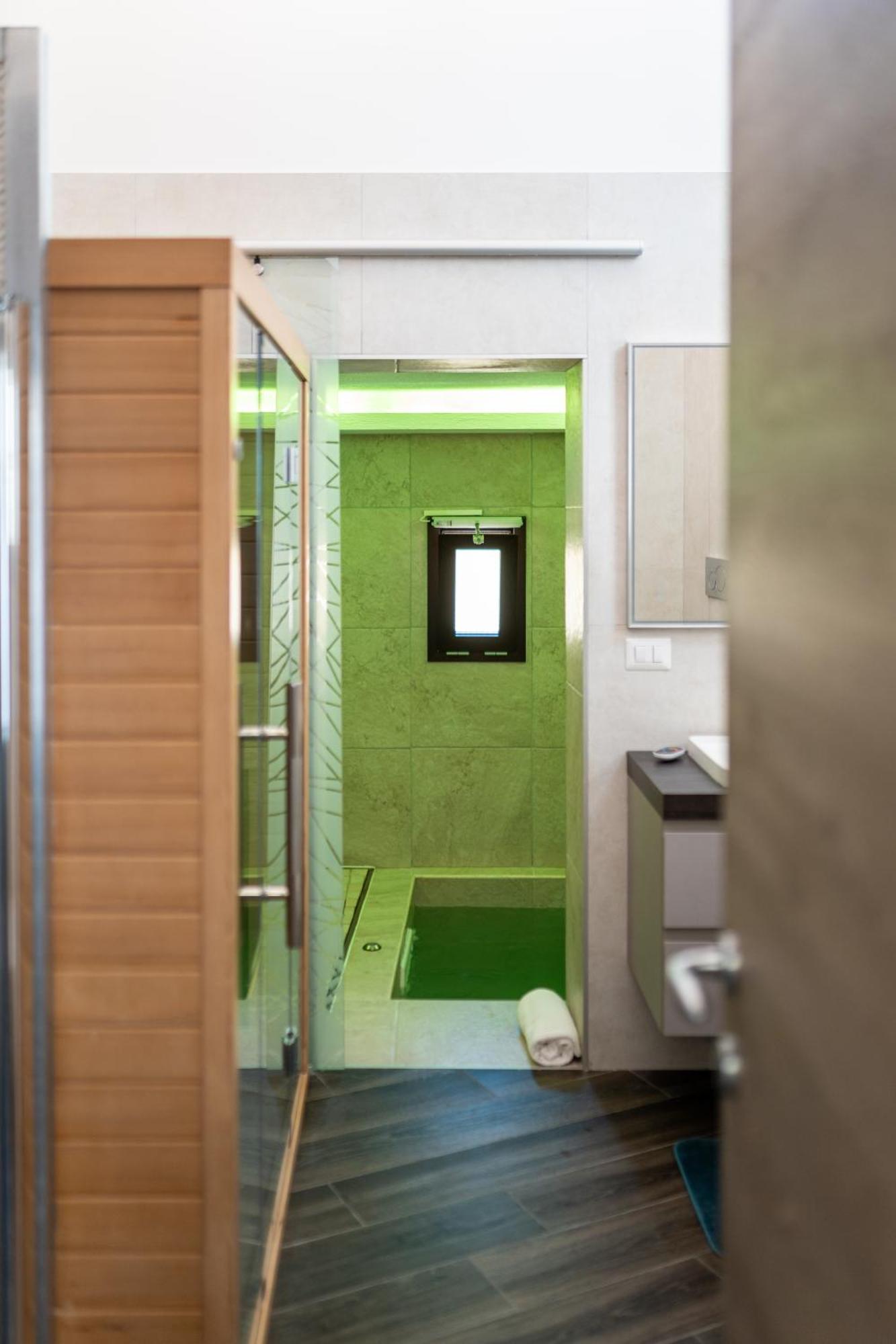 Luxuite Spa Con Piscina E Jacuzzi Alberobello Extérieur photo
